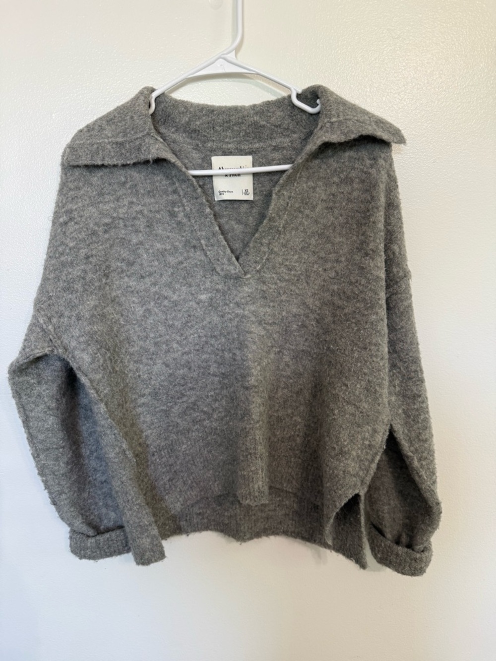 Abercrombie & Fitch Gray V-Neck Collared Sweater
